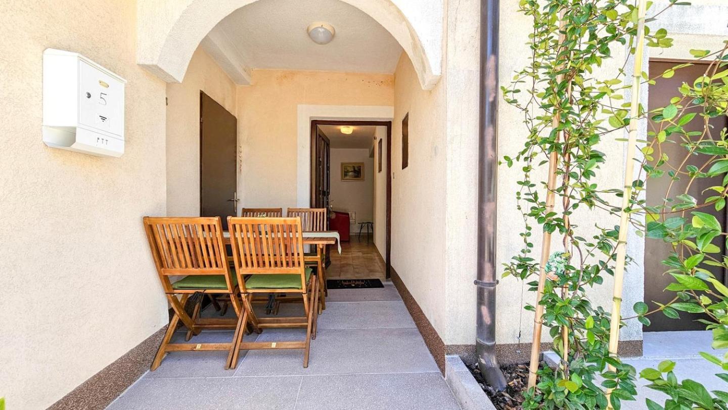 Appartement Maja One à Novigrad Istria Extérieur photo
