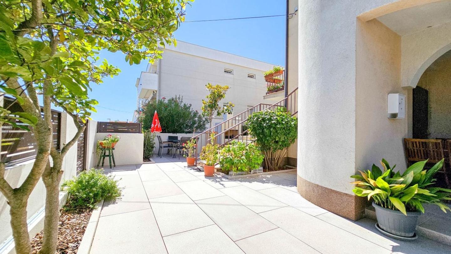 Appartement Maja One à Novigrad Istria Extérieur photo